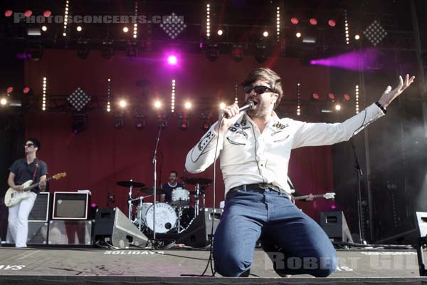 THE VACCINES - 2015-06-27 - PARIS - Hippodrome de Longchamp - Justin Hayward-Young - Peter Gareth Christopher Robertson - Freddie Cowan